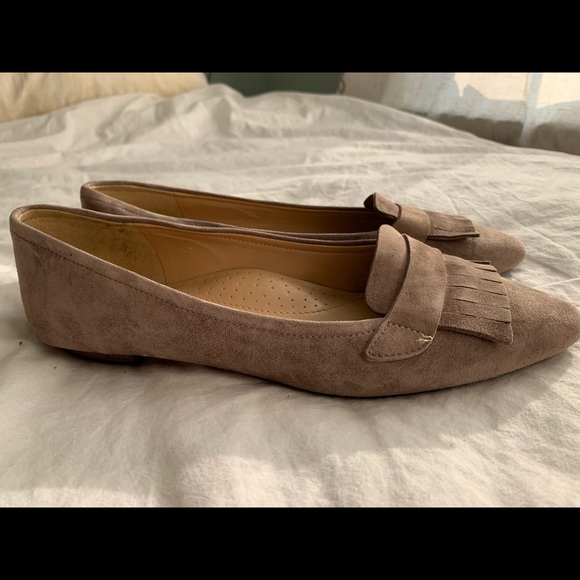 Vaneli Gaea Suede Flat - Picture 3 of 5